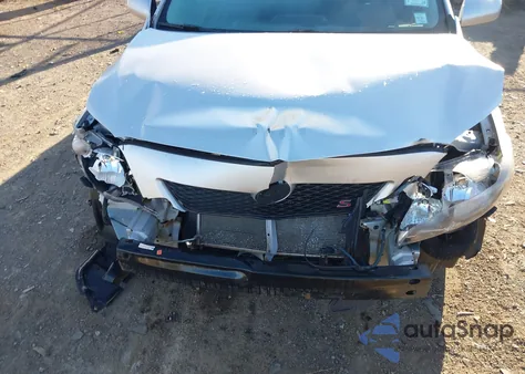 2010 Toyota Corolla S из США, поврежденный, VIN 1NXBU4EE8AZ343167